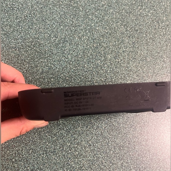 Monster Superstar Portable Bluetooth Speaker - Picture 3 of 6